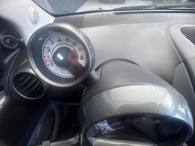 Foto 8 van Toyota Aygo 1.0| 5-deurs | NAP | Airco | Elektrische ramen | Centrale deurvergrendeling met afstands
