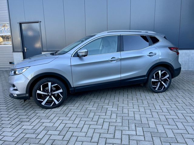 Foto 2 van Nissan QASHQAI 1.2 Tekna + | Panoramadak | 360 camera | Parkeer assistent |
