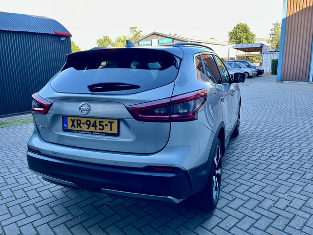 Foto 4 van Nissan QASHQAI 1.2 Tekna + | Panoramadak | 360 camera | Parkeer assistent |