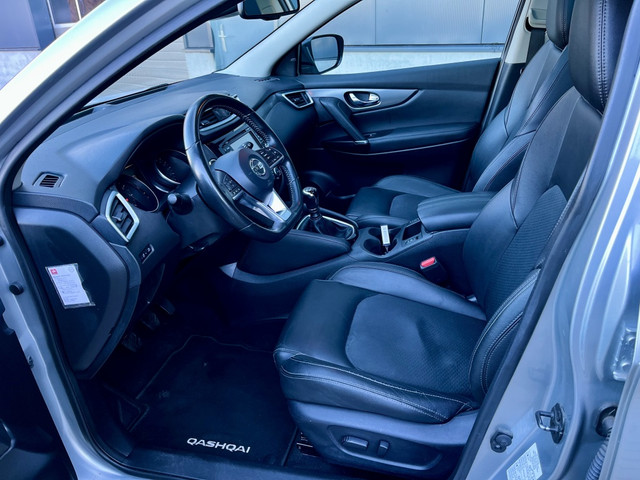 Foto 9 van Nissan QASHQAI 1.2 Tekna + | Panoramadak | 360 camera | Parkeer assistent |