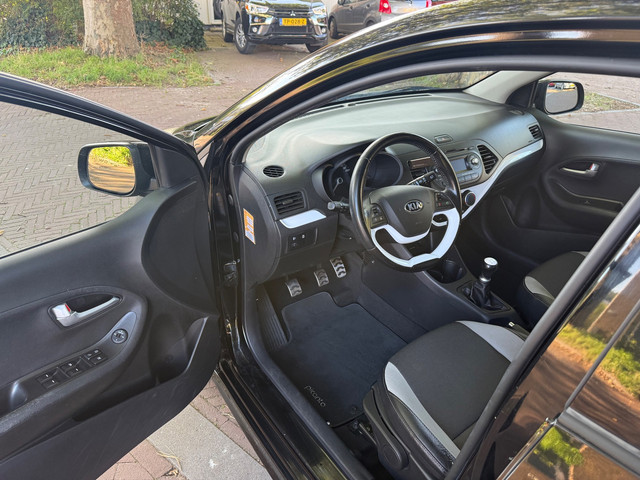 Foto 2 van Kia Picanto Tweede eigenaar / 97.000 NAP / Airco / Leuke uitvoering
