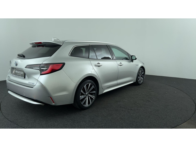 Foto 7 van Toyota Corolla Touring Sports 1.8 Hybrid Business Plus | Rijklaar | Stoelverwarming |