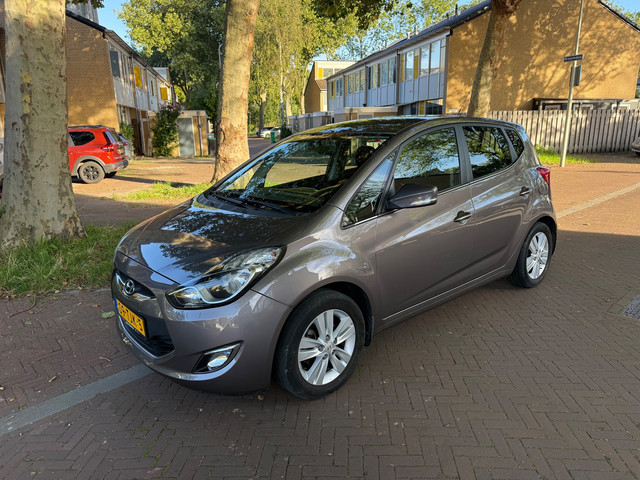 Foto 4 van Hyundai Ix20 AUTOMAAT / Tweede eigenaar / Airco / Nette auto