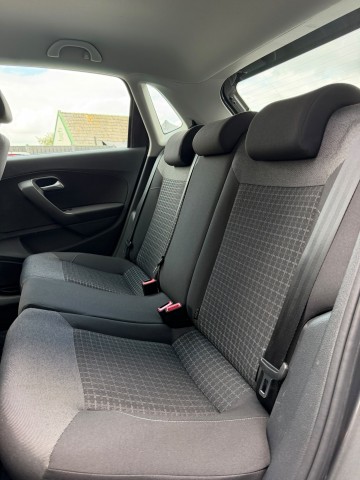 VOLKSWAGEN POLO 1.2 TSI Comfortline / Airco, Bluetooth, AUX, Trekhaak, Cruise control