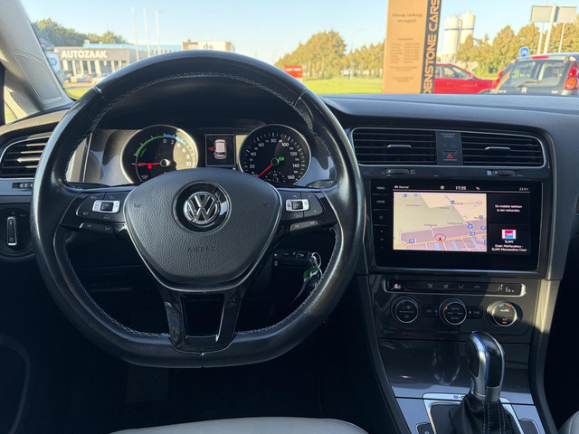 Foto 9 van Volkswagen e-Golf e-Golf ✓SOH 88.57%✓Carplay✓Navi✓Leder✓Clima✓Cruise✓Pdc V+A✓LED✓16'' Lm velgen✓N.A.