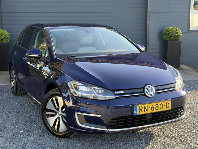 Foto 8 van Volkswagen e-Golf e-Golf ✓SOH 88.57%✓Carplay✓Navi✓Leder✓Clima✓Cruise✓Pdc V+A✓LED✓16'' Lm velgen✓N.A.
