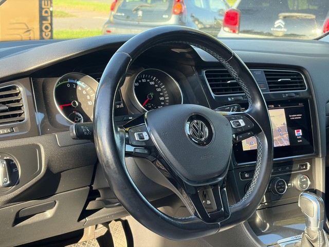 Foto 3 van Volkswagen e-Golf e-Golf ✓SOH 88.57%✓Carplay✓Navi✓Leder✓Clima✓Cruise✓Pdc V+A✓LED✓16'' Lm velgen✓N.A.