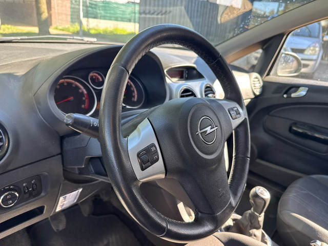 Opel Corsa 1.2 EcoFlex 2013 Anniversay Edition LPG