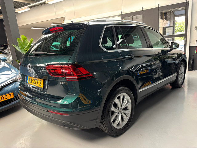Foto 6 van Volkswagen Tiguan 1.4 TSI Connected Series / Navi /Virtual