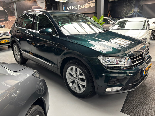 Foto 4 van Volkswagen Tiguan 1.4 TSI Connected Series / Navi /Virtual