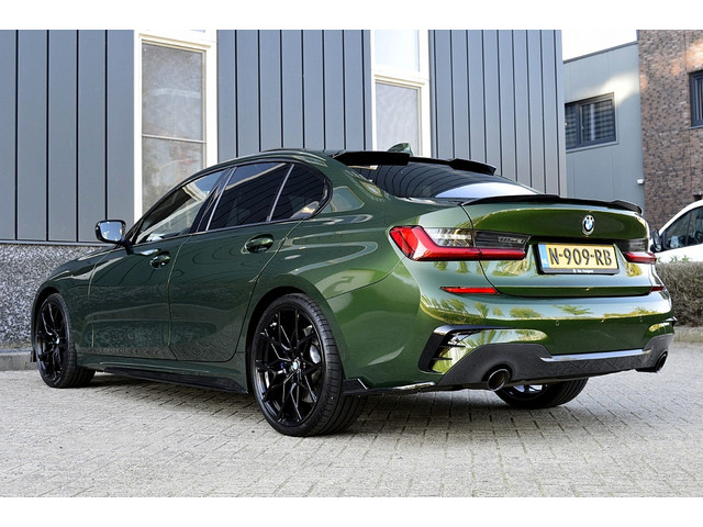 Foto 10 van BMW 3-serie 320i M-Sport Indivdual Rijklaarprijs-Garantie Schuifdak Leder Interieur Apple/Android Le