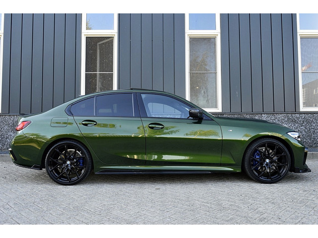 Foto 5 van BMW 3-serie 320i M-Sport Indivdual Rijklaarprijs-Garantie Schuifdak Leder Interieur Apple/Android Le