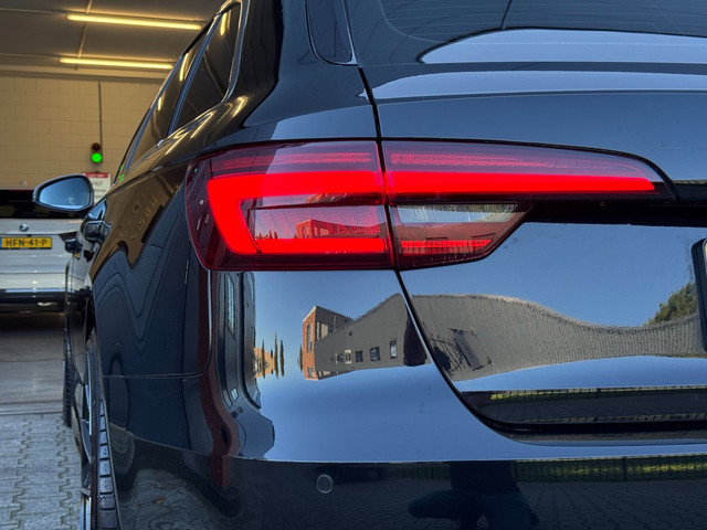 Foto 5 van Audi A4 Avant S-LINE / NAP !! / PANO / CRUISE / CLIMATE / FLIPPERS / P.SENSOREN / BLUETOOTH / LEDER-
