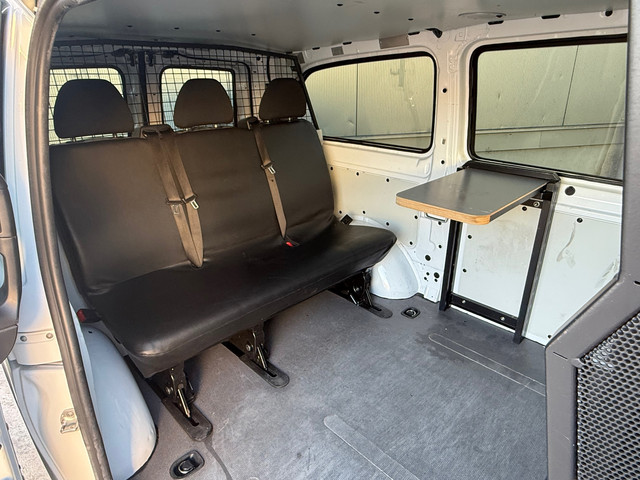 Foto 10 van Mercedes-Benz Vito Tourer 116 CDI Pro Lang / 8 zitplaatsen kenteken / Ideaal Camper Bouw / Automaat