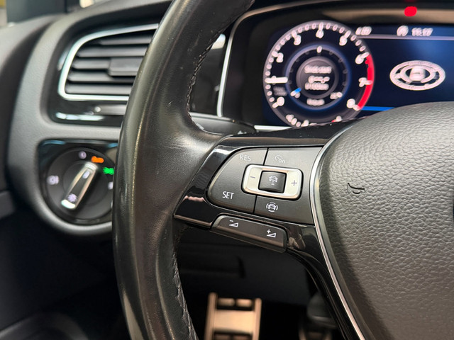 Foto 6 van Volkswagen Golf 1.0 TSI R Line Join - PANORAMDAK - VIRTUAL - 16 INCH - CARPLAY - CAMERA