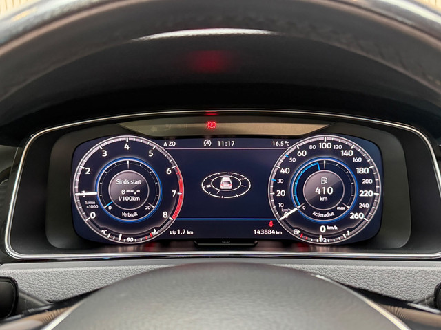 Foto 5 van Volkswagen Golf 1.0 TSI R Line Join - PANORAMDAK - VIRTUAL - 16 INCH - CARPLAY - CAMERA