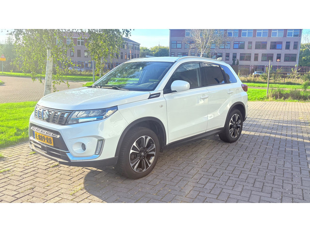 Foto 4 van Suzuki Vitara 1.4 Boosterjet Select Smart Hybrid/Cam/Ecc/Dealer Auto