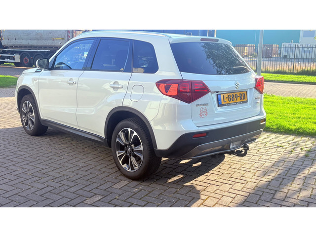 Foto 8 van Suzuki Vitara 1.4 Boosterjet Select Smart Hybrid/Cam/Ecc/Dealer Auto