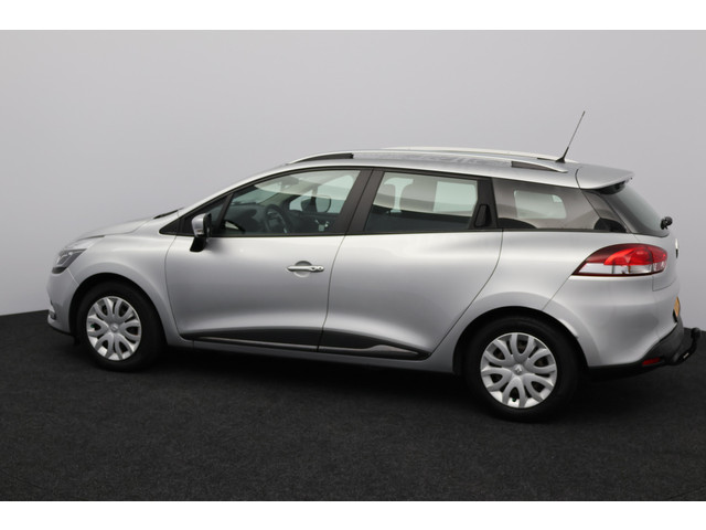 Foto 4 van Renault Clio Estate 0.9 TCe Zen/ LED Dagrijverl./ Trekhaak/ Keyless/ Clima/ Navi/ Cruise/ Bluetooth/