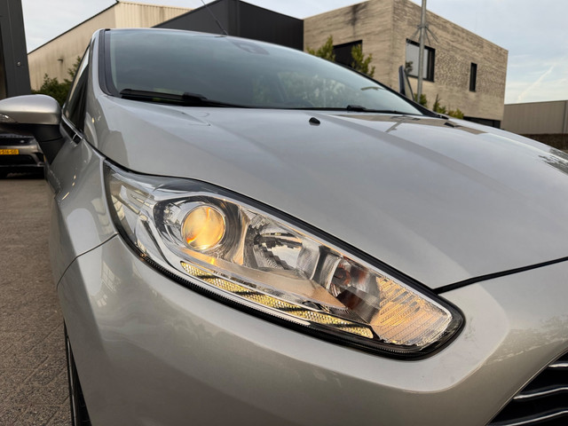 Foto 6 van Ford Fiesta 1.0 EcoBoost Titanium Automaat Led