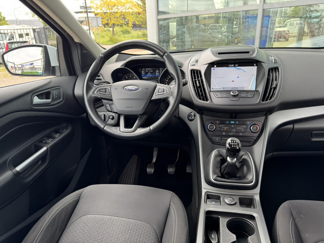 Foto 7 van Ford Kuga 1.5 EcoBoost Trend Ultimate Camera / Navigatie / Cruise Control / Nieuwe Banden !
