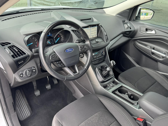 Foto 6 van Ford Kuga 1.5 EcoBoost Trend Ultimate Camera / Navigatie / Cruise Control / Nieuwe Banden !