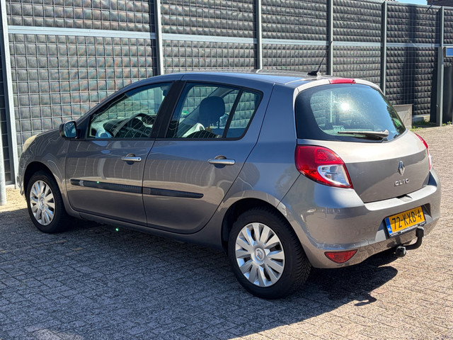 Foto 7 van Renault Clio 1.2 TCe Sélection Business