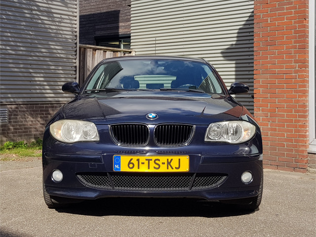 Foto 7 van BMW 1-serie 118i 2e Eig 1/2 Leder Sportint Cruise Airco
