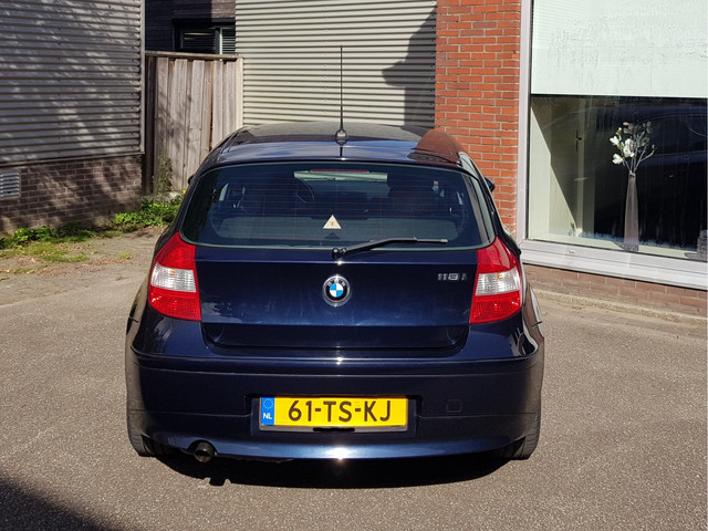 Foto 8 van BMW 1-serie 118i 2e Eig 1/2 Leder Sportint Cruise Airco