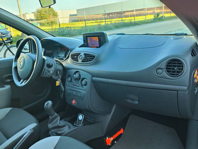 Renault Clio 1.2 TCe Special Line 16422 km !!! Uniek!1e eigenaresse