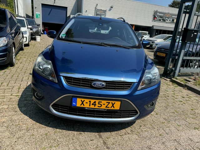 Foto 5 van Ford Focus Wagon 1.8 Titanium Flexi Fuel clima, elec pakket, alu wielen, getint glas navigatie, 107.