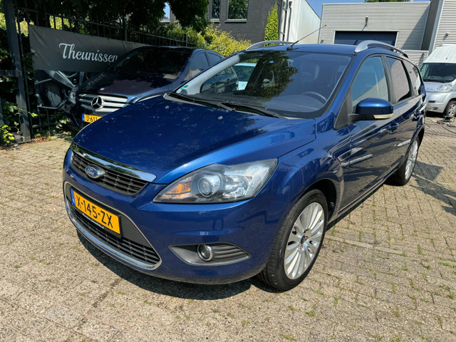 Foto 8 van Ford Focus Wagon 1.8 Titanium Flexi Fuel clima, elec pakket, alu wielen, getint glas navigatie, 107.