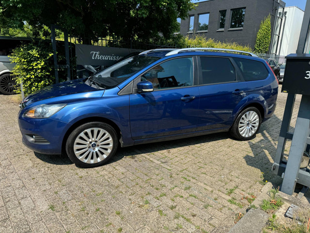 Ford Focus Wagon 1.8 Titanium Flexi Fuel clima, elec pakket, alu wielen, getint glas navigatie, 107.