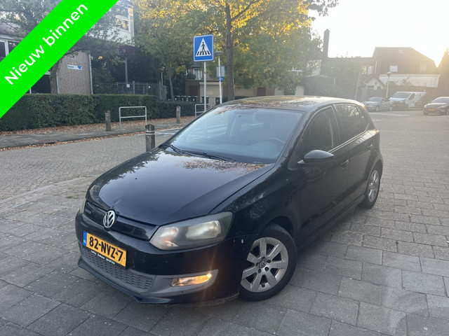 Foto 3 van Volkswagen Polo 1.2 TDI Bleumotion Clima Bleutooth Navigatie