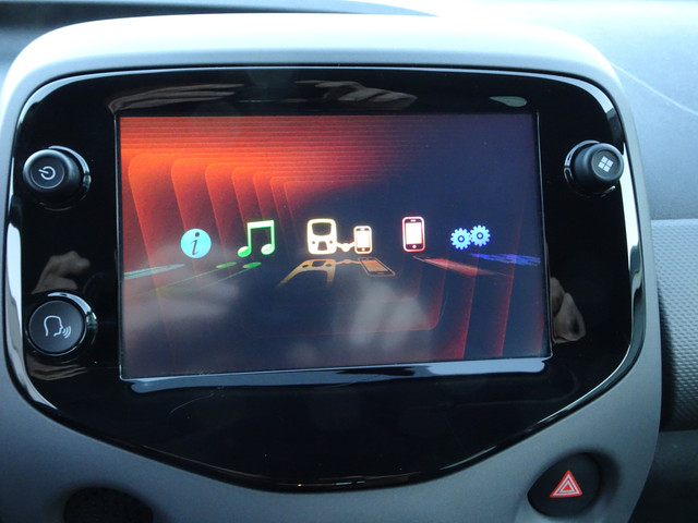 Foto 6 van Peugeot 108 1.0 e-VTi Active Airco, apple carplay, android auto, elektrische ramen, centrale vergren