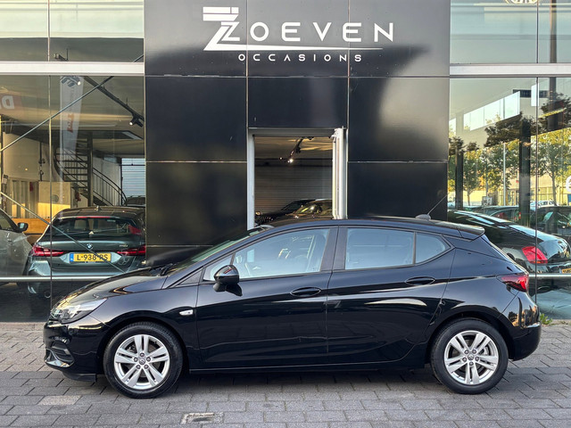 Foto 7 van Opel Astra 1.2 Edition