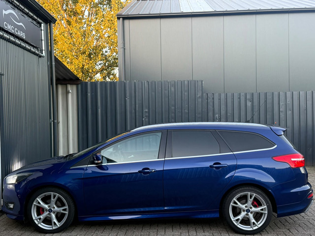 Foto 5 van Ford Focus Wagon 1.0 Titanium RIVISIE BLOK!!!ST-LINE!!AD-KLEPPEN!!