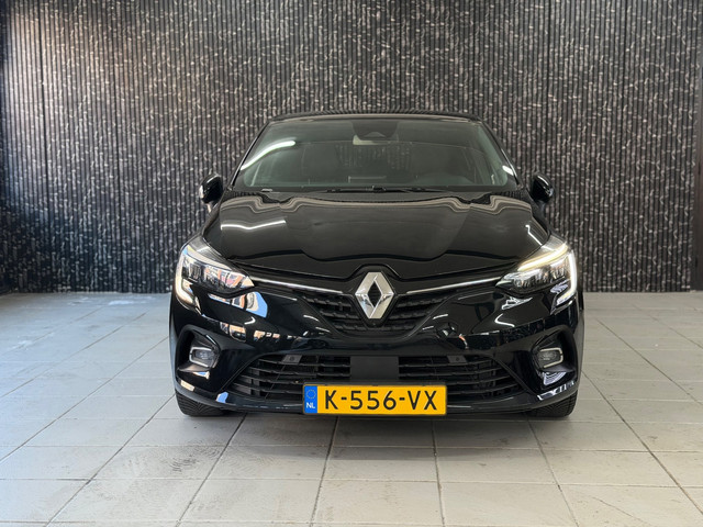 Foto 3 van Renault Clio 1.6 E-Tech Hybrid 140 Intens RS line Automaat | 360 camera |