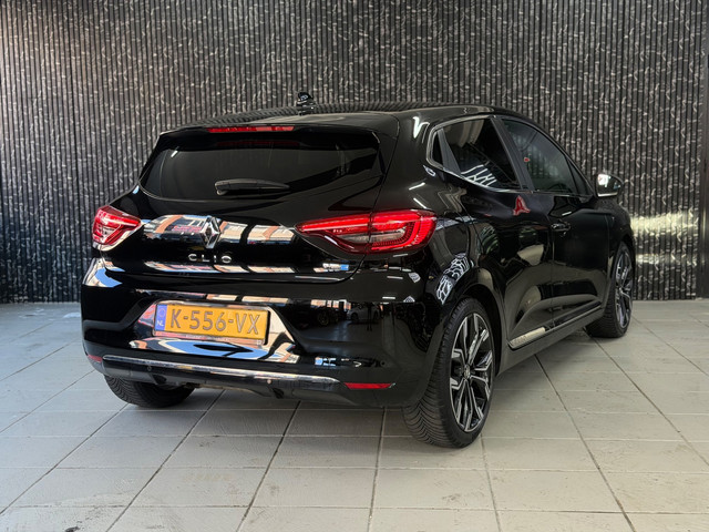 Foto 8 van Renault Clio 1.6 E-Tech Hybrid 140 Intens RS line Automaat | 360 camera |