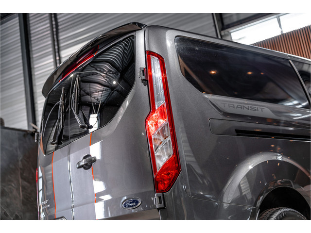 Foto 8 van Ford Transit Custom 300 2.0 TDCI 170 PK L2H1 Limited DC | ACC | Elek stoelen | Lederen bekleding | N