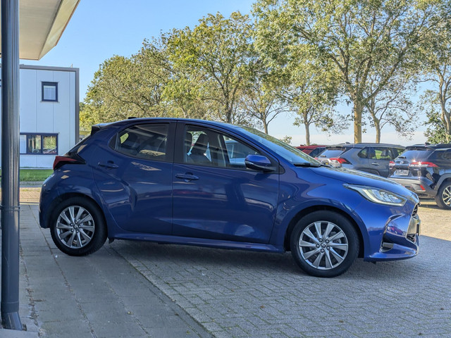 Foto 5 van Toyota Yaris 1.5 Hybrid Business Plus | Stoel- stuurverwarming | Adapt. Cruise | Carplay | Keyless |