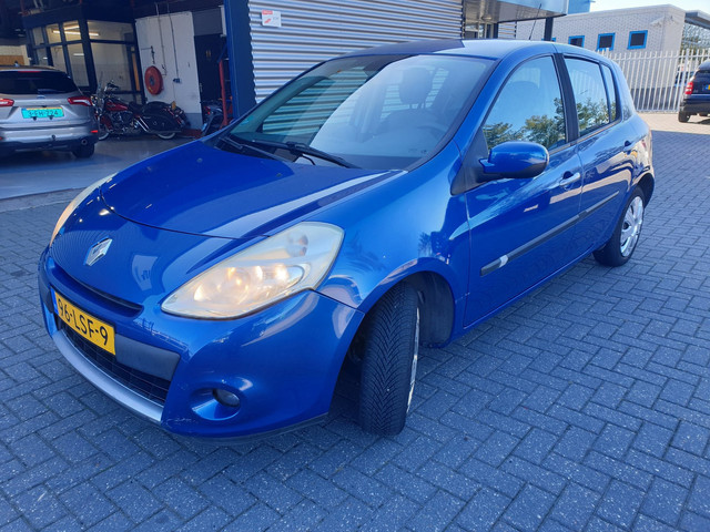 Foto 9 van Renault Clio 1.2 Sélection Business-Airco-Cruise- Navigatie-EL-Ramen