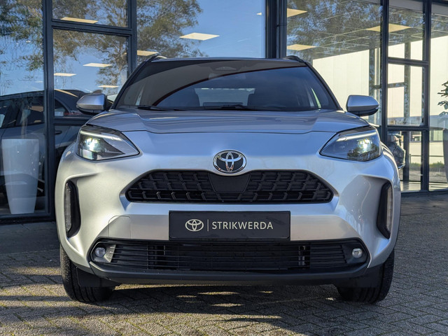 Foto 6 van Toyota Yaris Cross 1.5 Hybrid 115 Dynamic Plus | Stoel- stuurverwarming | Keyless | Camera | ACC | 1