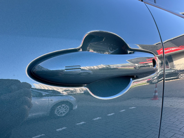 Foto 9 van Toyota Yaris Cross 1.5 Hybrid 115 Dynamic |Apple CarPlay/Android Auto|Camera|Stoelverw.|Stuurverw.|A