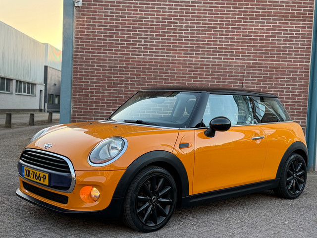Foto 9 van Mini 3-Deurs 1.5 Cooper Pepper | Nap | Netjes | Stoer