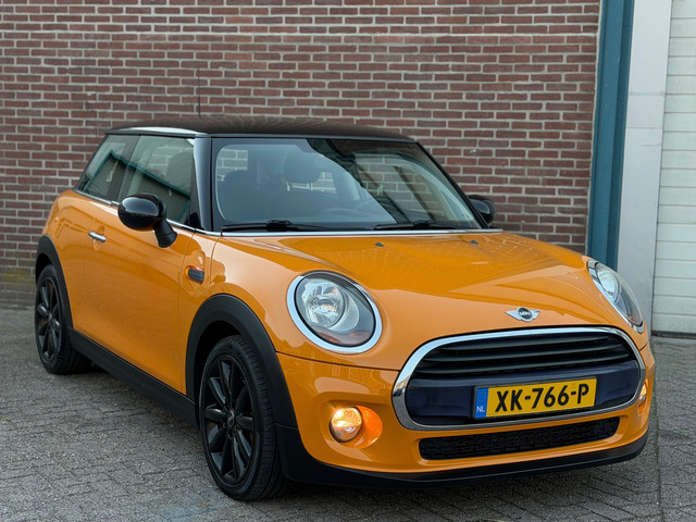 Foto 3 van Mini 3-Deurs 1.5 Cooper Pepper | Nap | Netjes | Stoer