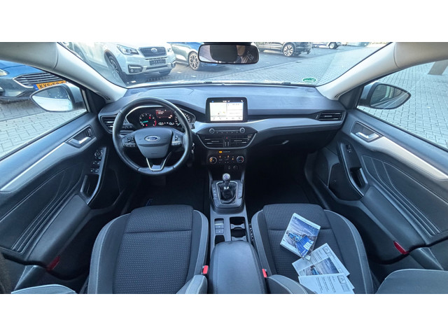 Foto 2 van Ford Focus 125pk Edition | FULL LED | 17INCH | CARPLAY | CAMERA | STOEL + STUURVERWARMING