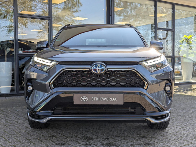 Foto 6 van Toyota RAV4 2.5 Plug-in Hybrid AWD Style | Stoel- stuurverwarming | Elek. kofferklep | Leer | ACC |