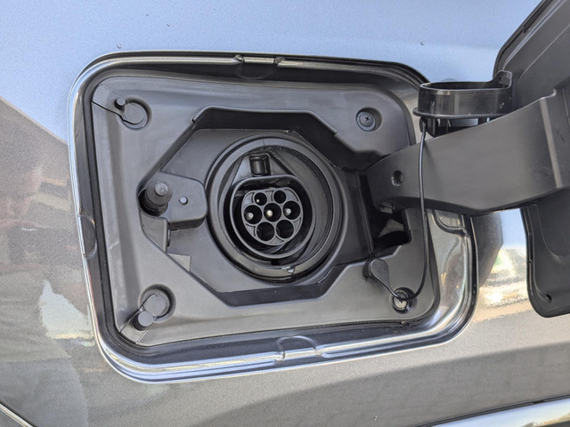 Toyota RAV4 2.5 Plug-in Hybrid AWD Style | Stoel- stuurverwarming | Elek. kofferklep | Leer | ACC |