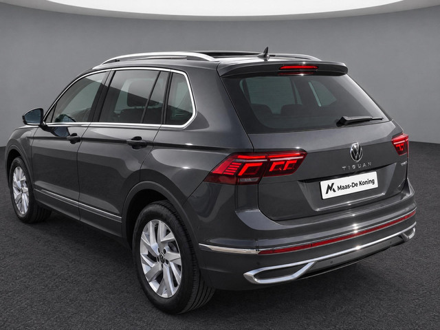 Foto 8 van Volkswagen Tiguan 1.4TSIeHybrid 180kW/245PK Elegance · Panoramadak · Camera + Parkeersensoren · Navi
